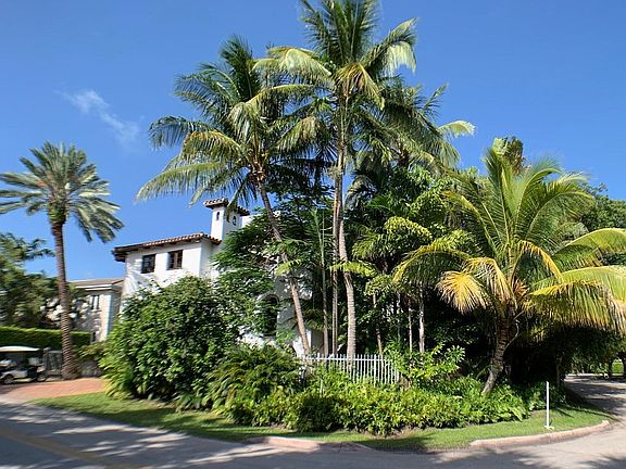 Corner Ridgewood & Heather