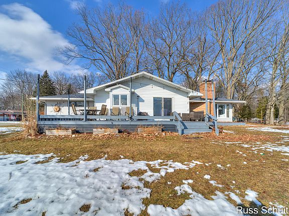 4th image of 11560 Thrush Dr