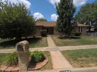 4637 S Jackson Ave, Springfield, MO 65804