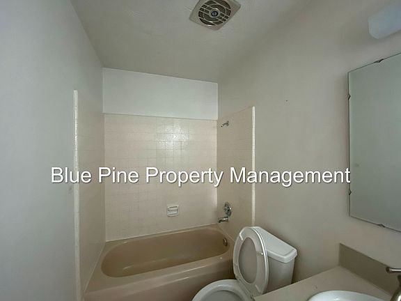 5th image of 1680 Calkins Ave APT 1