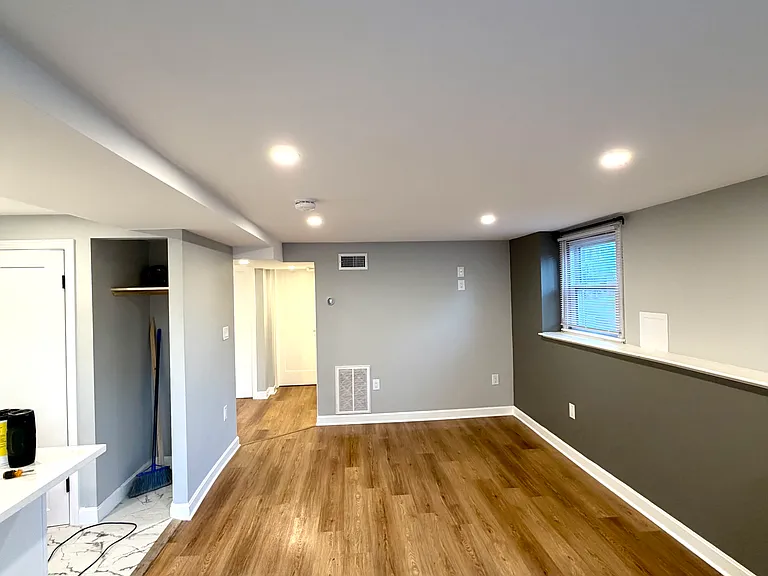 2 Blueview Rd #1 — Photo 5