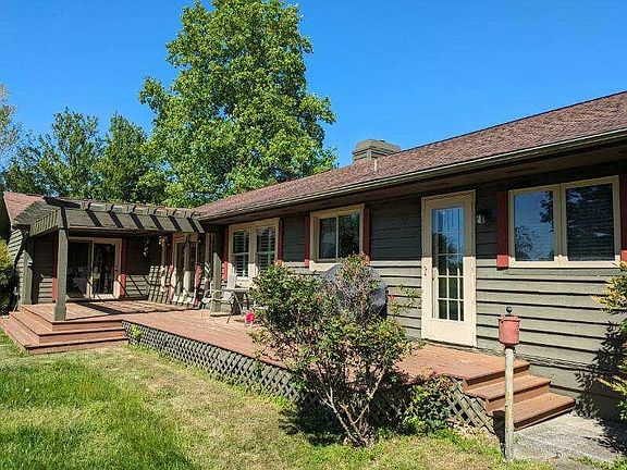5th image of 3543 Saint Andrews Dr