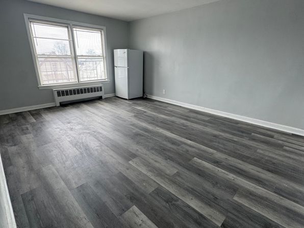 28 Summer St APT C10