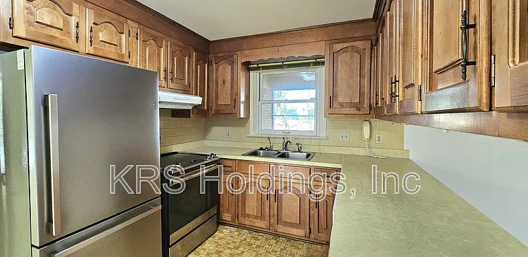 1029 Dulcie Ave — Photo 10