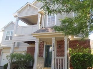 2219 Rockefeller Dr, Geneva, IL 60134