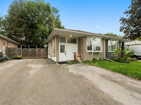 169 Penn Ave, Newmarket, ON L3Y 2S3
