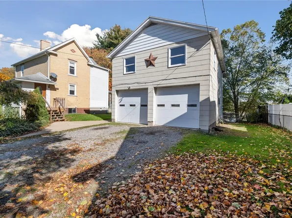 123-125 Summit Ave, Kittanning, PA 16201