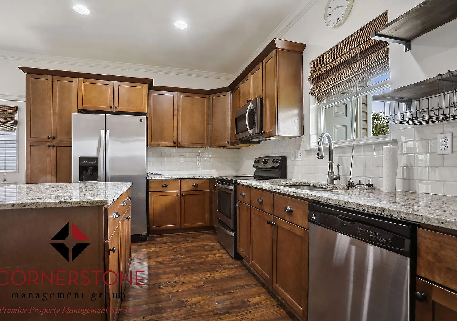 Cozy Cottage in the Heart of Gonzales! — Photo 1
