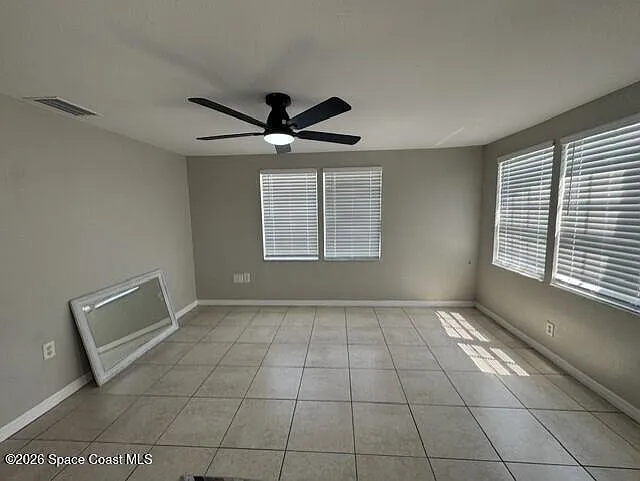 1841 Baldwin St — Photo 11
