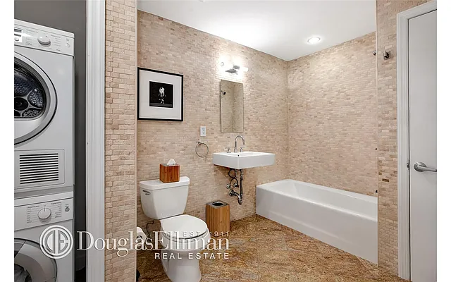 Sold by Douglas Elliman | media 22