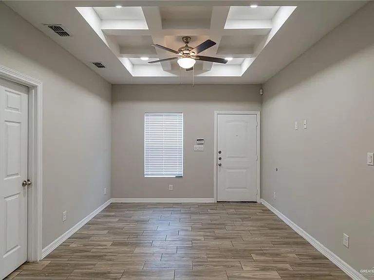 1005 W Kohala Ave #1 — Photo 5
