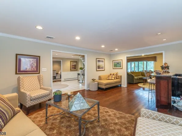 5 LeMans Pl, Montville Twp., NJ 07058