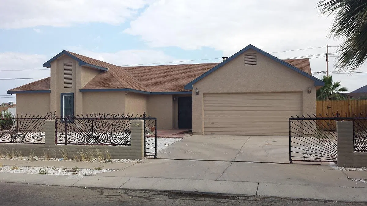 3129 W Avenida Destino — Photo 1