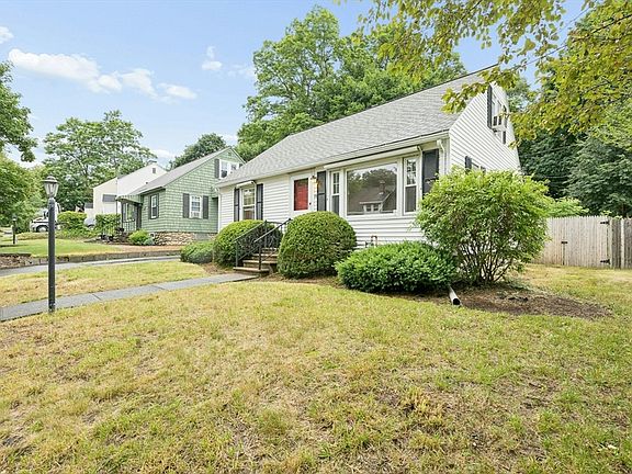 5th image of 29 Courtland St