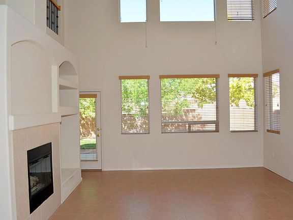 1516 Peppoli Loop (2)