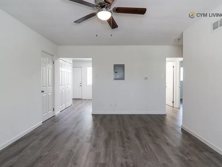 The Anchor Apartments — Photo 16
