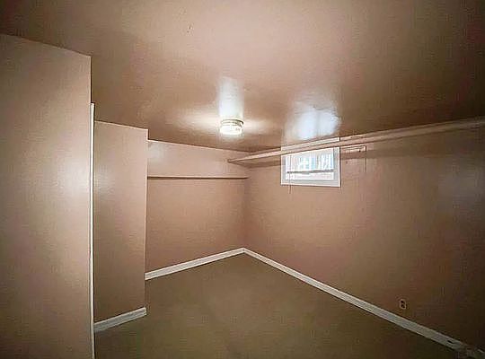2nd image of 980 E 32nd St Floor 1