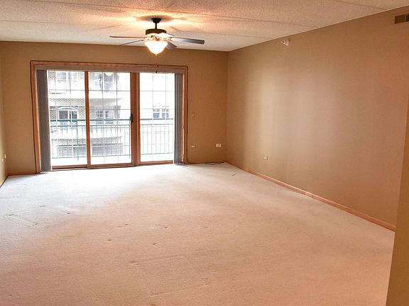 4th image of 200 W Campbell St Unit 307