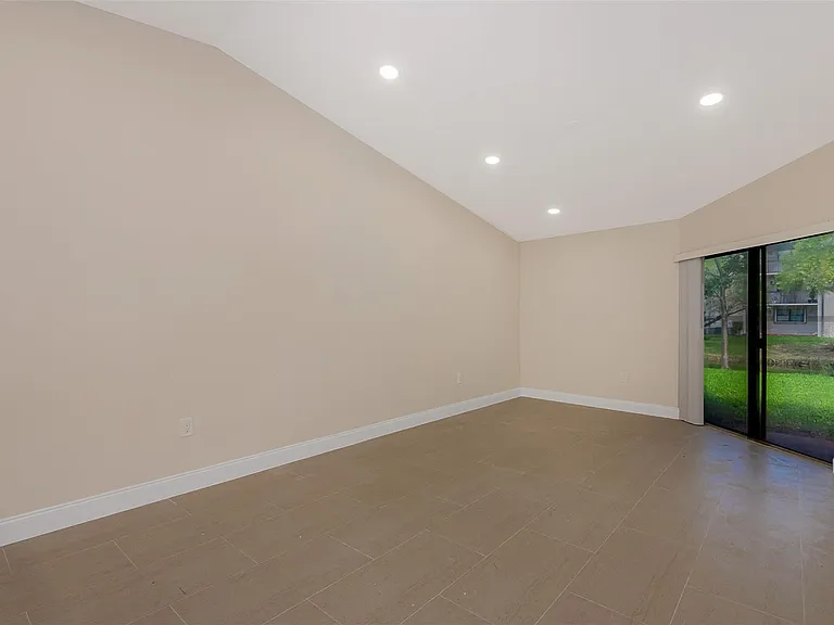 9951 Nob Hill Pl #9951 — Photo 14