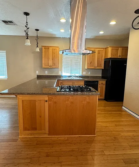 233 Wintersage Cir — Photo 33