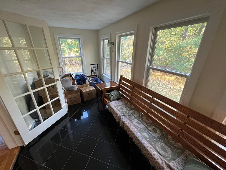 52 Dascomb Rd — Photo 29