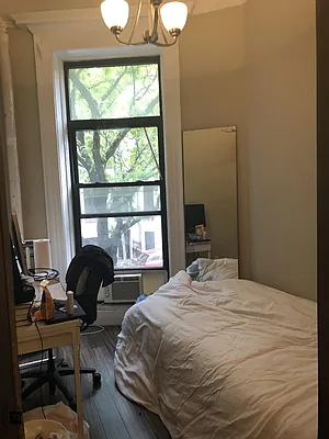 Rented by R New York | media 54