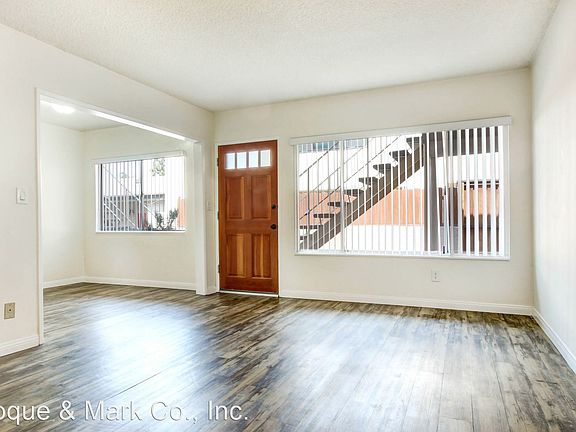 3rd image of 2665 31st St APT 3