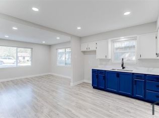 207 Betral St #A, Houston, TX 77022