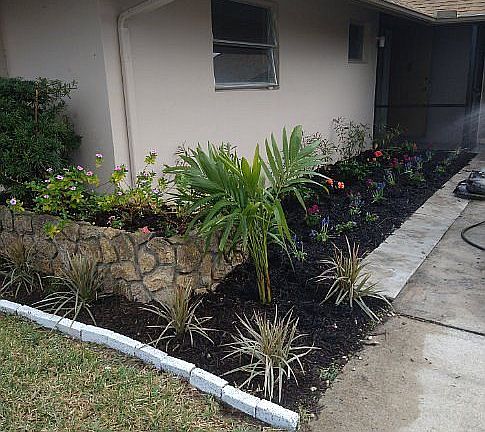 2nd image of 285 Rosewood Ct