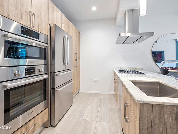 3rd image of 7180 E KIERLAND Boulevard #202
