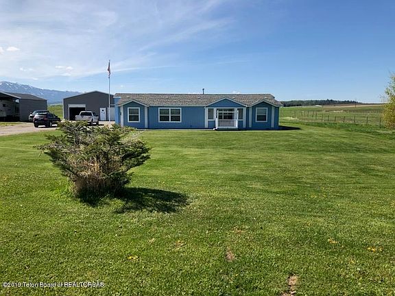 2nd image of 3224 County Road 122