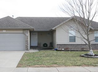 430 Glenwood Ave, Republic, MO 65738