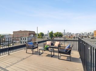 330 Dorchester St UNIT 4, South Boston, MA 02127