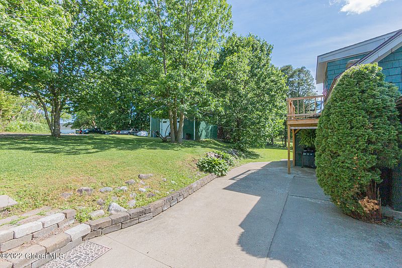 3rd image of 516 N Perry Street