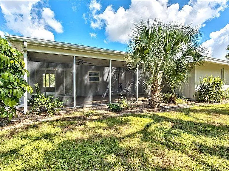 4480 Parrot Ave — Photo 20