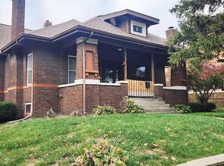 2075 S 5th St, Springfield, IL 62703