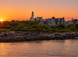 19 Cunner Ln, Cape Elizabeth, ME 04107
