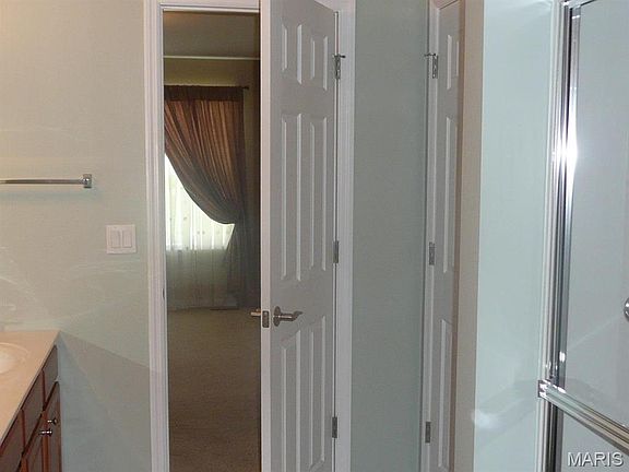 5th image of 118 Fallon Villa Ct