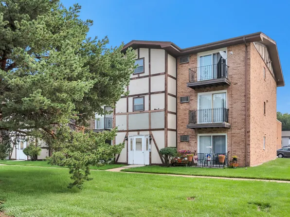 3827 W 123rd St APT 101, Alsip, IL 60803
