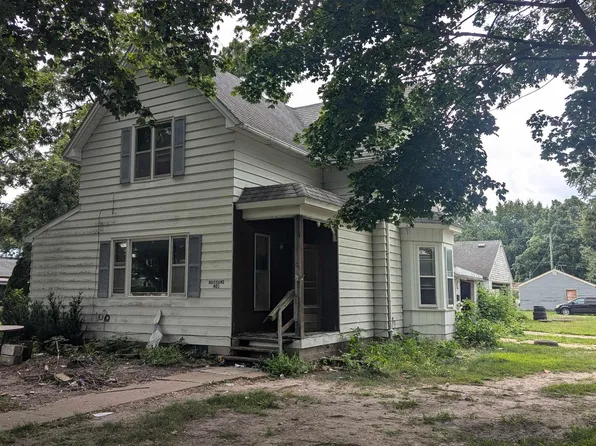 401 6th St SW, Independence, IA 50644