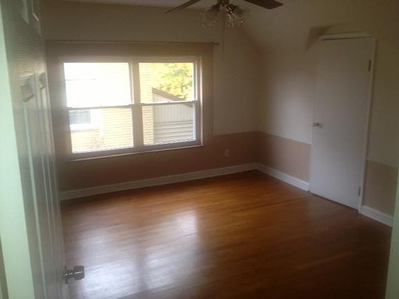 5th image of 3240 Pickbury Dr