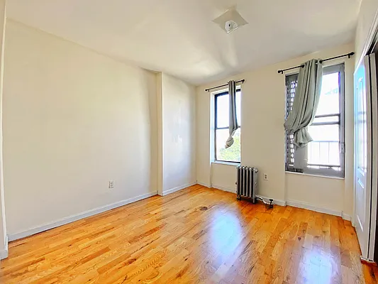 Rented by Douglas Elliman | media 28