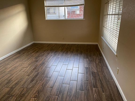 3rd image of 4218 Fairway Blvd #4A