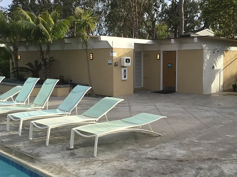 19752 Shorecliff Ln — Photo 28