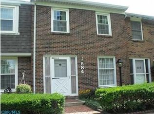 584 Dlyn St, Columbus, OH 43228