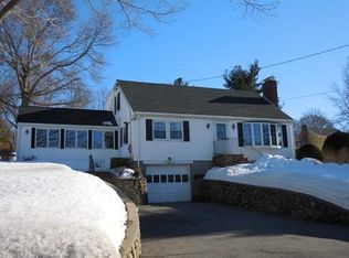 59 Williams Rd, Lexington, MA 02420