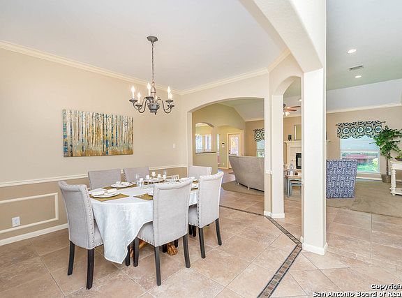 3rd image of 8207 Outwood Ct