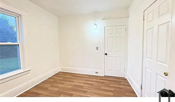 2 bed, $1,000 — Photo 3