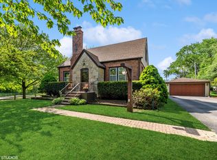649 W Geri Ave, Palatine, IL 60067