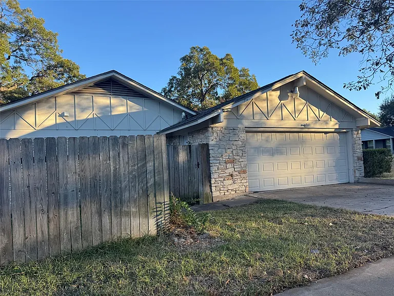 12325 Double Tree Ln — Photo 28